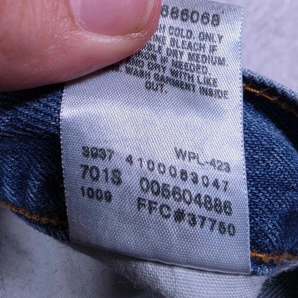 Levi's 560 Comfort Fit Mens 34/32 Blue Denim Relaxed Tapered Jeans 005604886